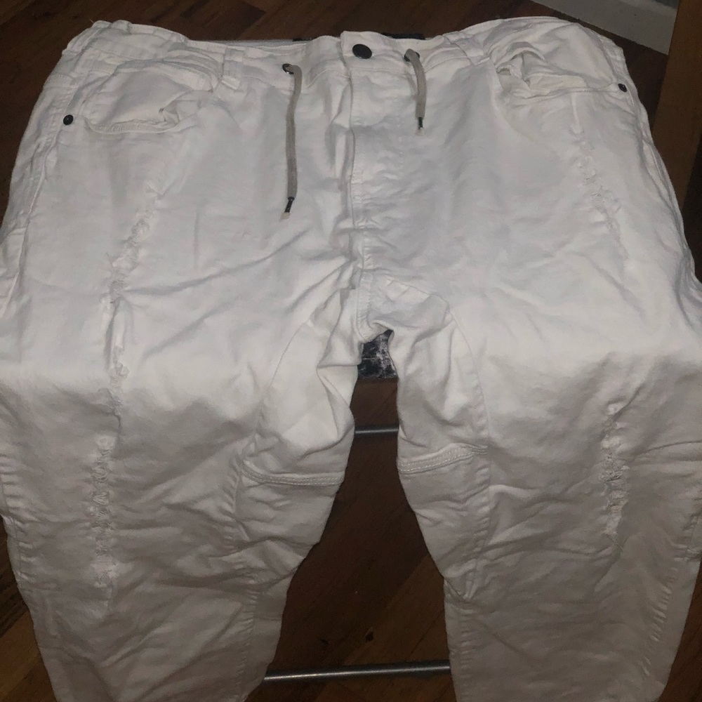Akademiks cuffed pants
